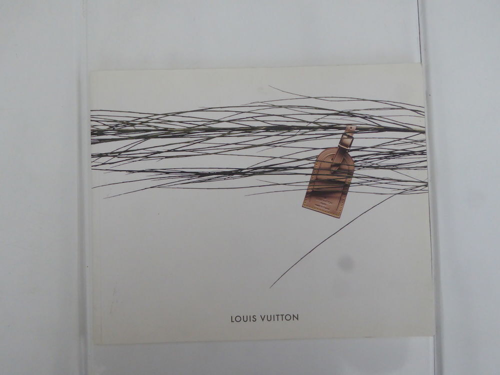 Livre Louis Vuitton catalogue 2005 Livres et BD