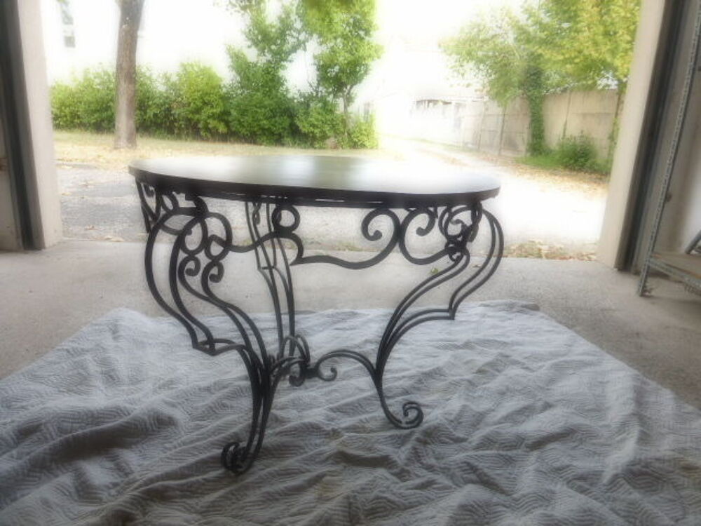 TABLE EN FER FORG&Eacute; Meubles