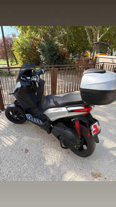 Scooter PIAGGIO 2024 occasion Pertuis 84120