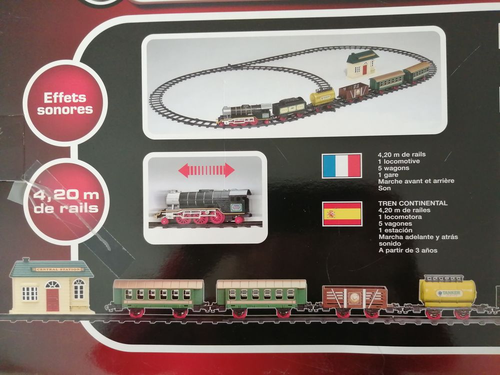 ENSEMBLE TRAIN - WAGONS - GARE NEUF Jeux / jouets