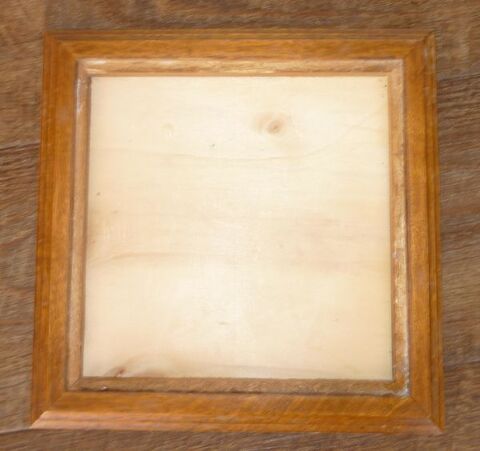 DESSOUS DE PLAT/ ou CADRE � r�nover 2 Doussard (74)