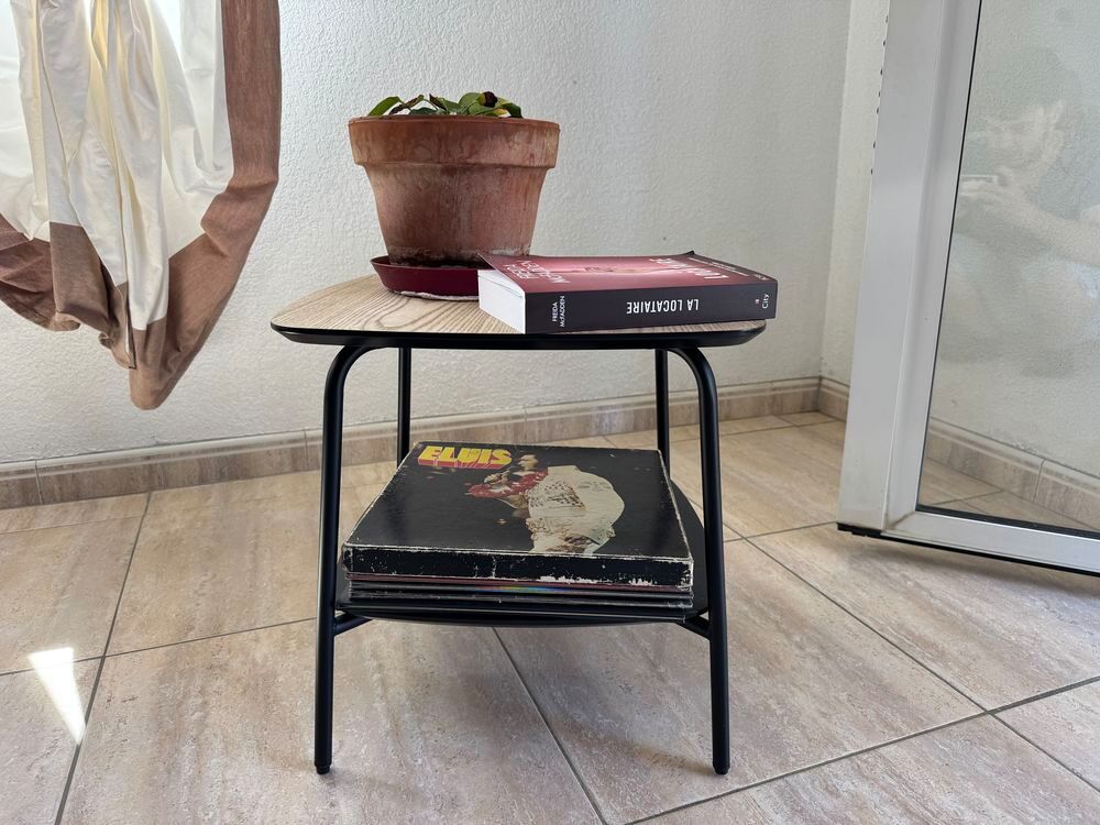 petite table d'appoint Meubles