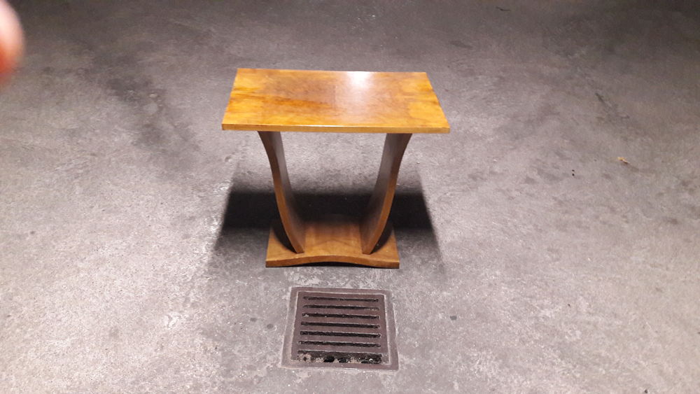 petite table fantaisie Meubles