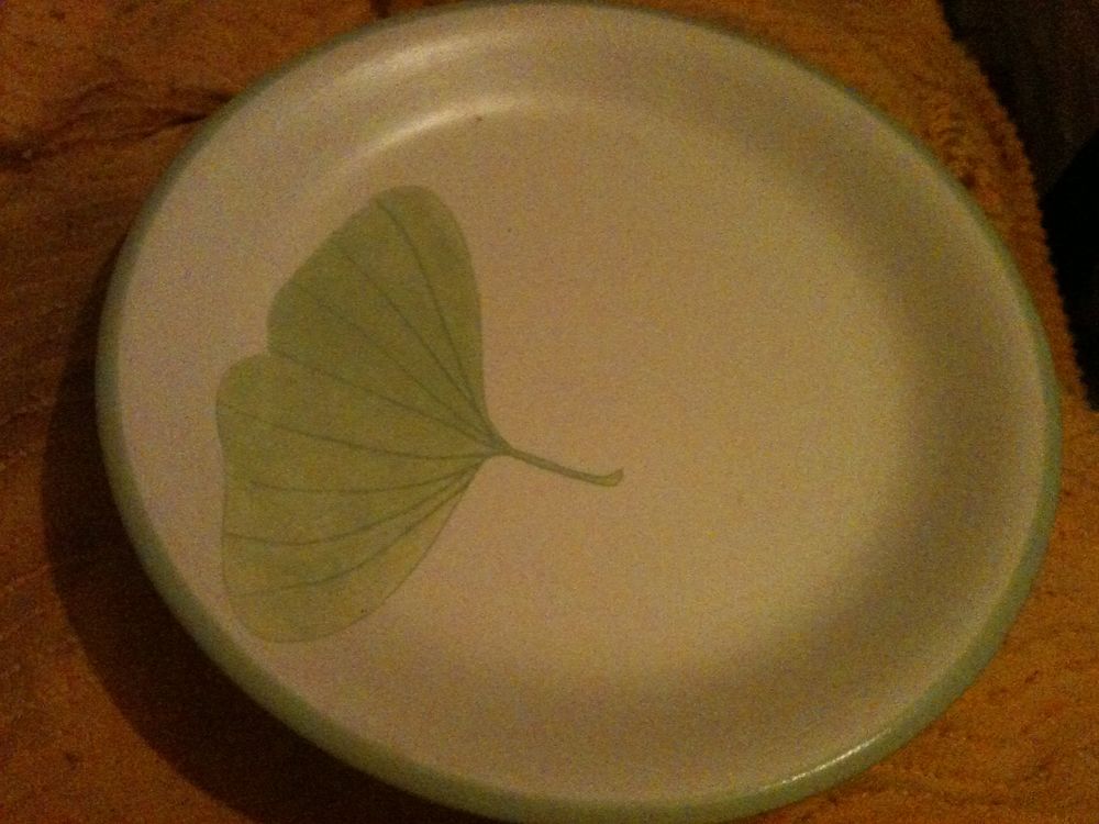Vaisselle : assiette tasse soucoupe... Cuisine