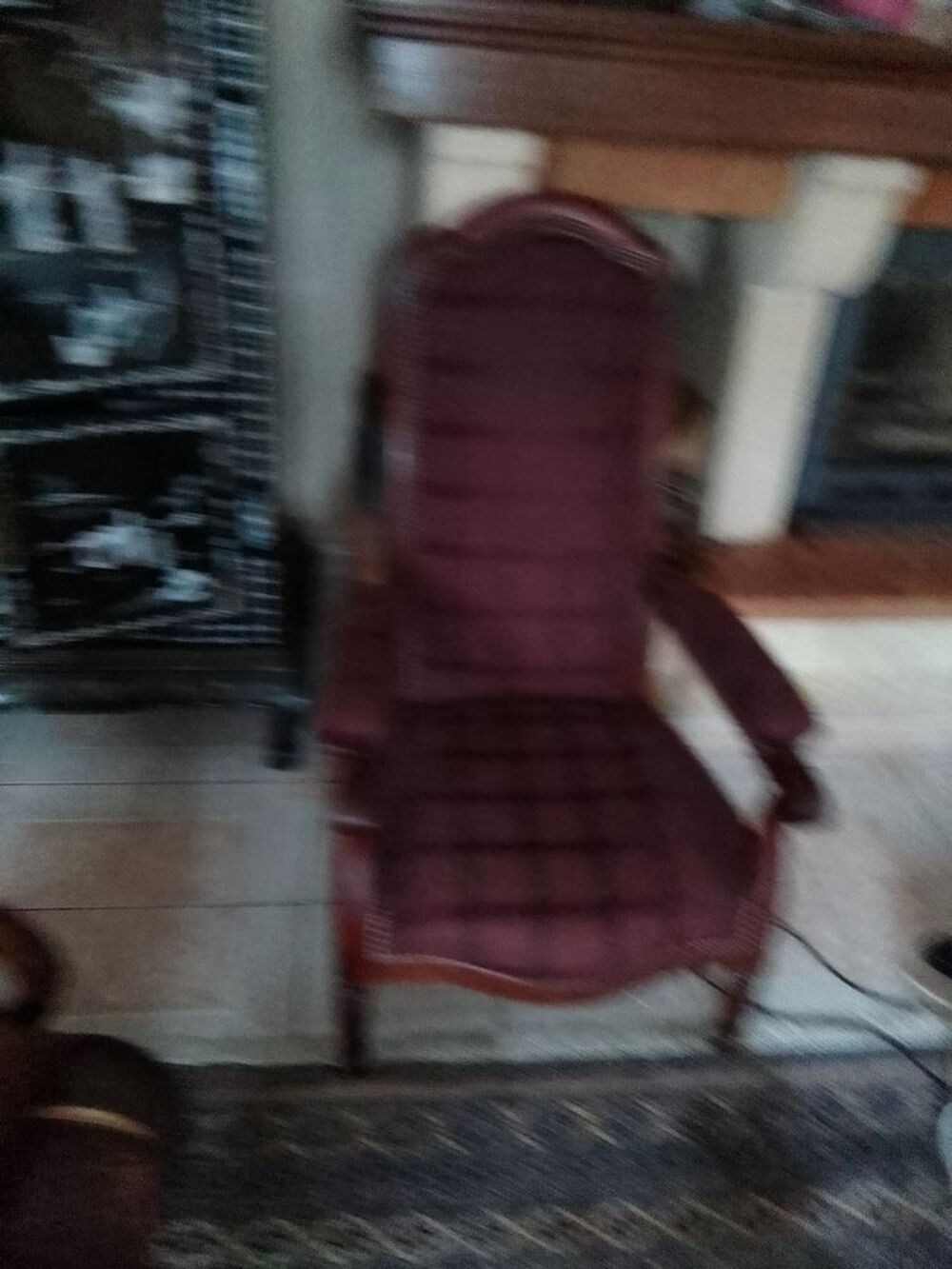 2 fauteuils r&eacute;gence Meubles