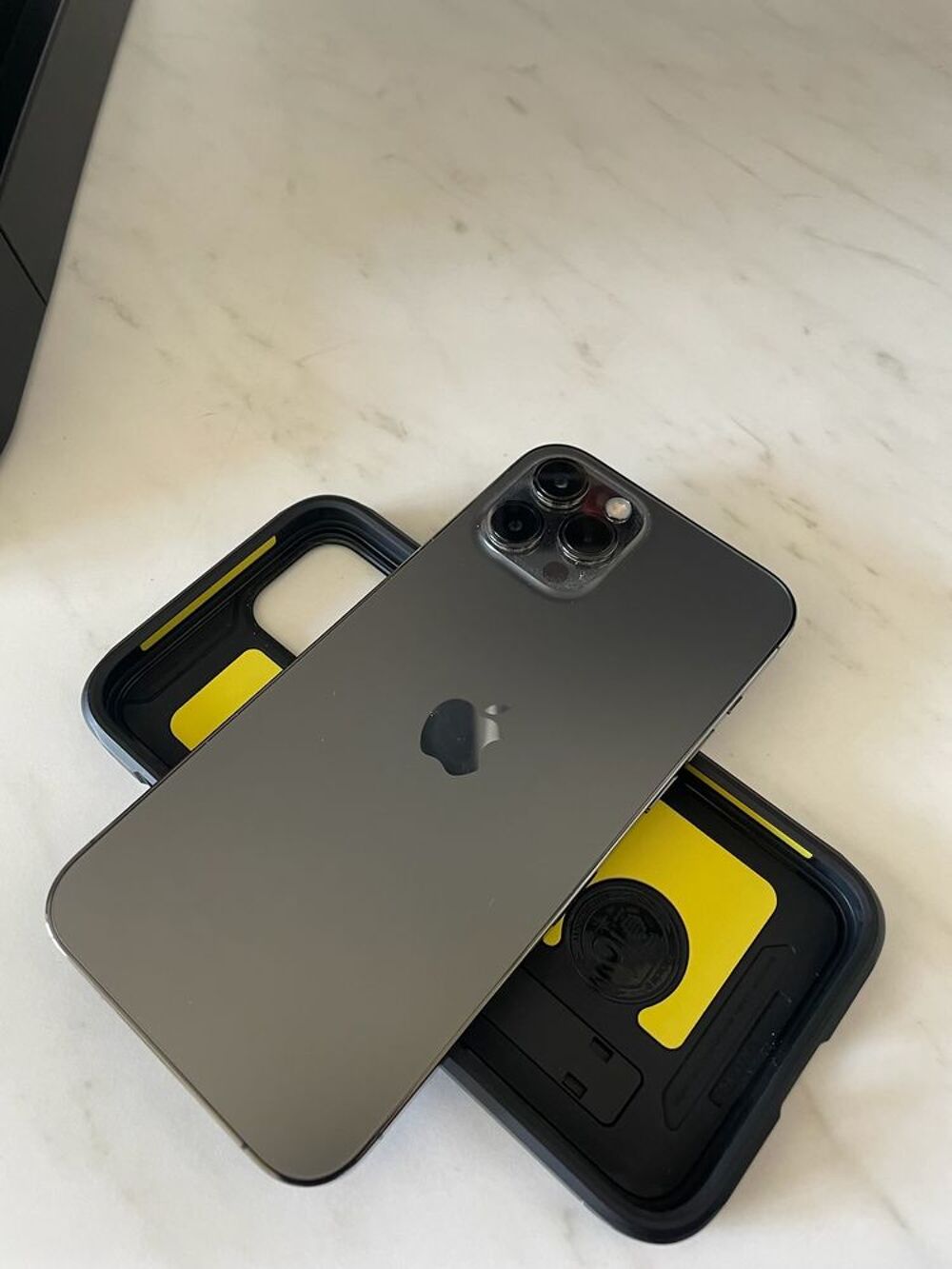 IPHONE 12 PRO MAX 128GO Téléphones et tablettes