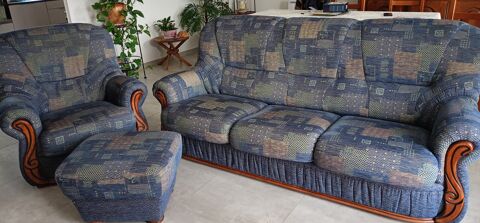 canap 3 Places, un fauteuil, un poof 0 La Chevrolire (44)