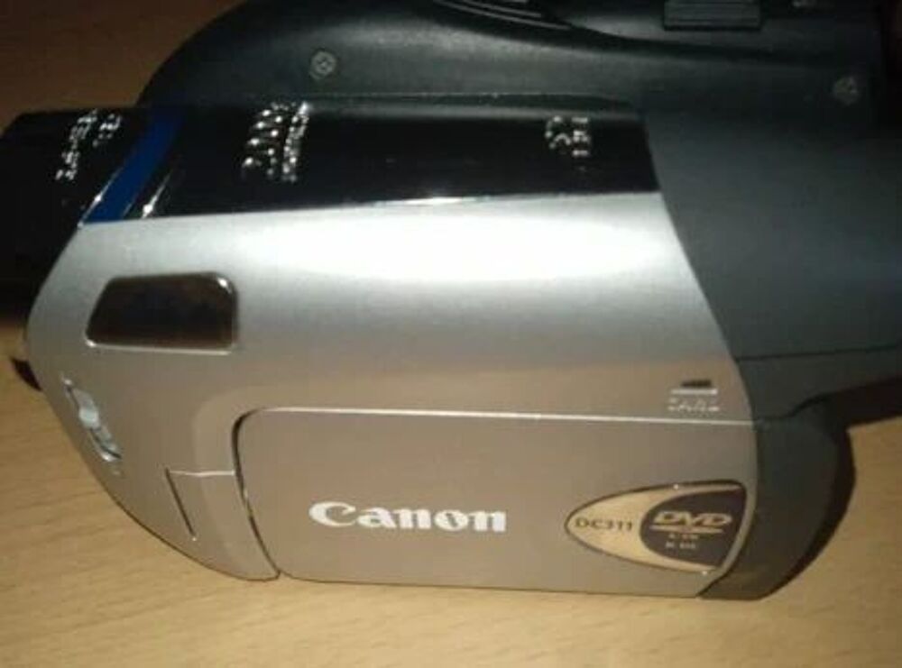 Pack Cam&eacute;scope Canon DC311 - Objectif Vid&eacute;o Canon Zoom 2000x Matériel informatique