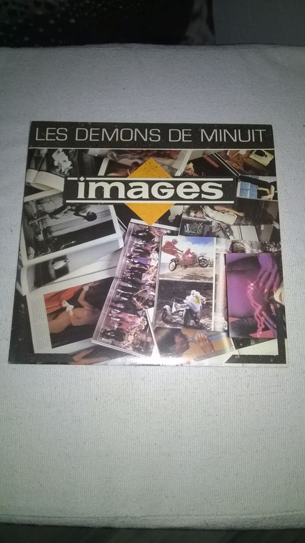 Vinyle 45 T Images 
Les Demons De Minuit 
1986
Bon etat
CD et vinyles