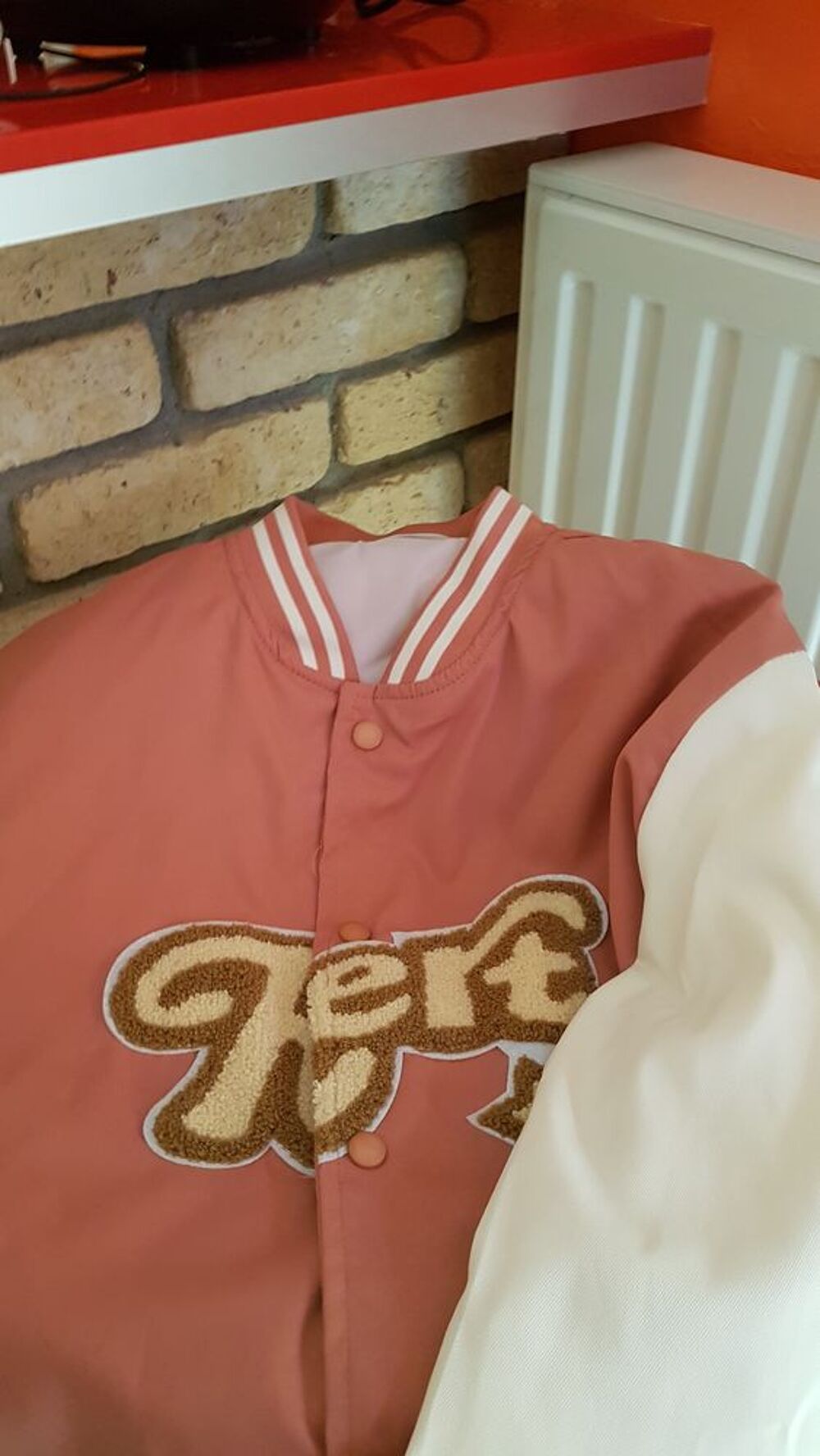 Veste de Baseball pour femme Neuf
Vêtements