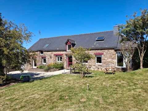   Longère en pierre rénovée 126 m² - 4 ch - Garage 90 m² Maison - 6 pièce(s) - 126 m²