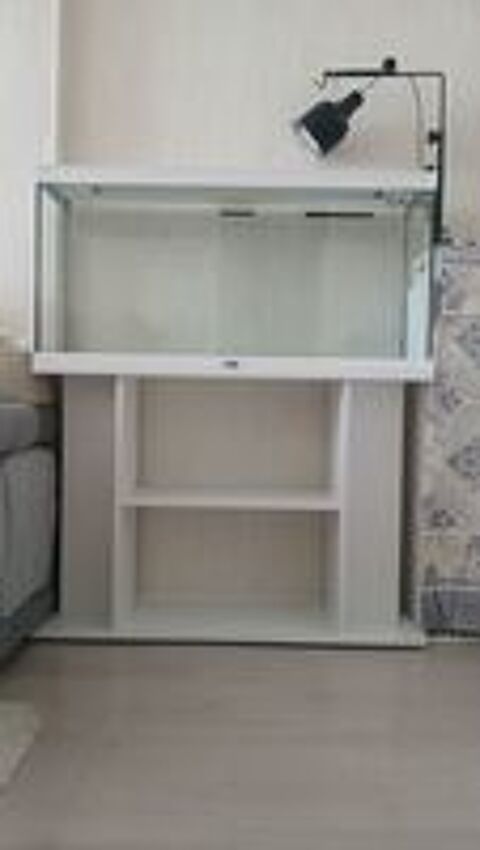   Aquarium aquadisio + meuble complet  