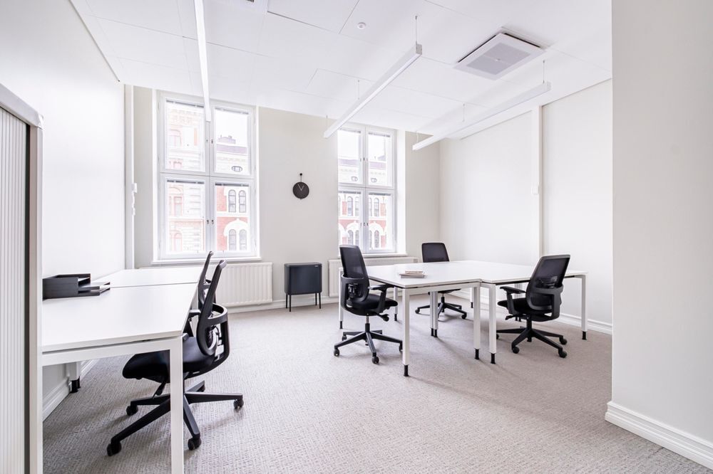   Basculez vers un espace de bureau ouvert prt  l'emploi pour 15 personnes  Vernon, Cosywork  