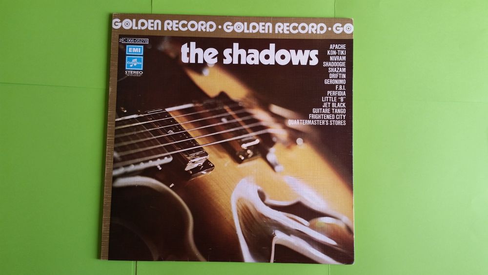 THE SHADOWS CD et vinyles