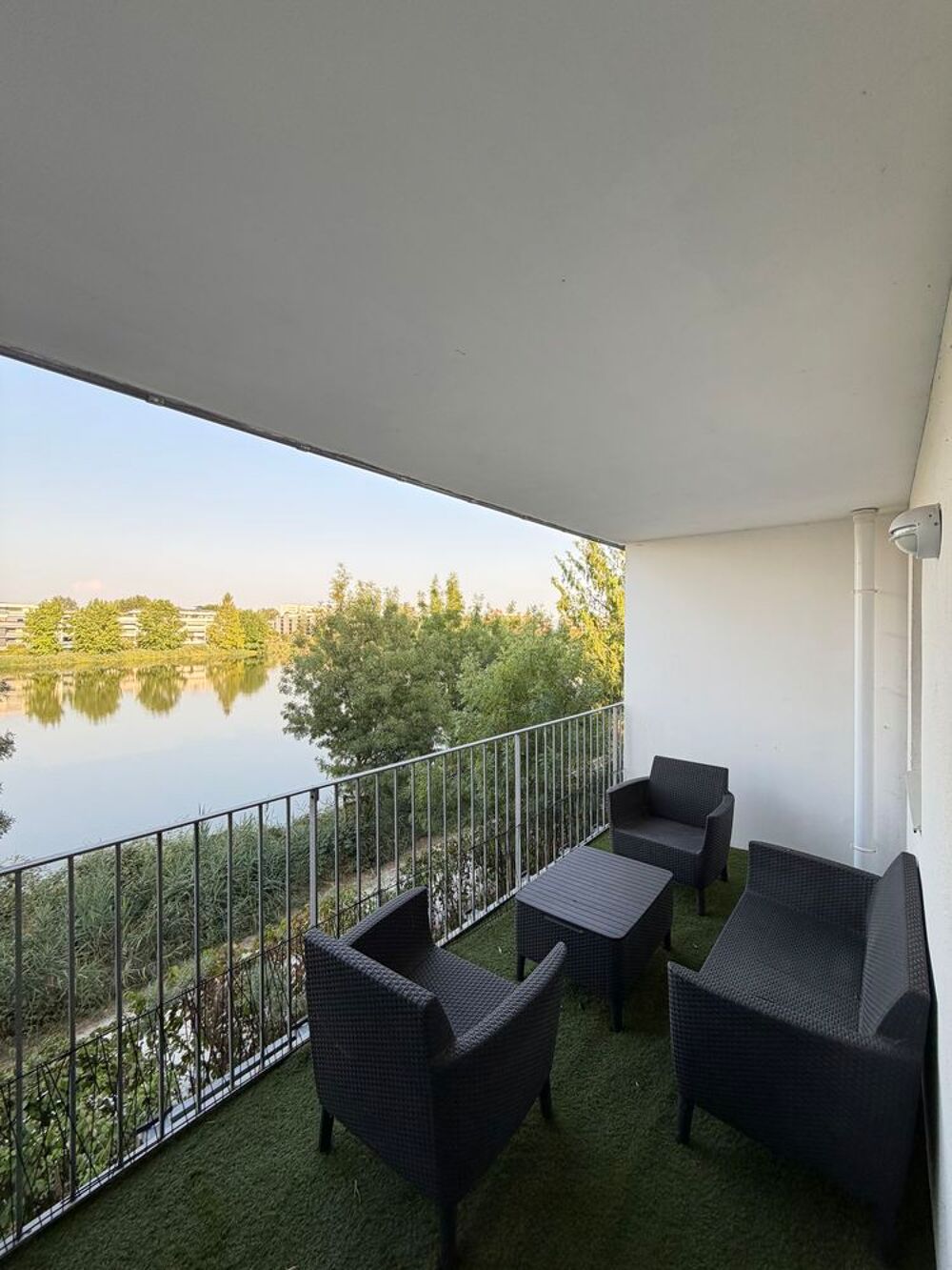 Vente Appartement T3 64m2 avec terrasse couverte vue Lac Bruges