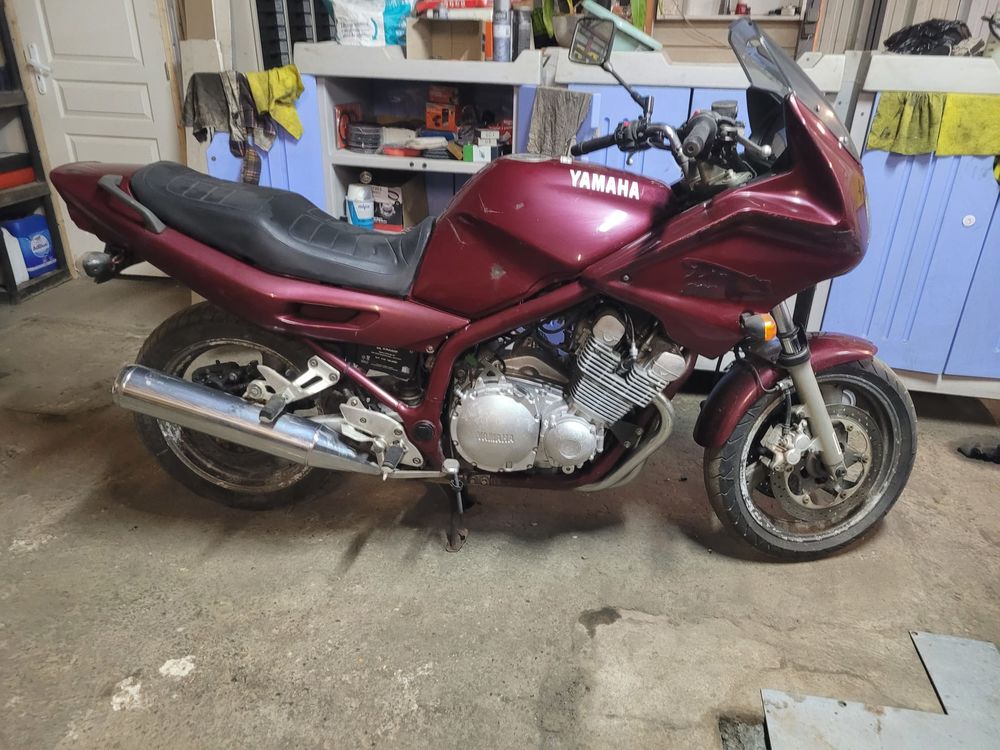 YAMAHA 1999 occasion 60380 Morvillers
