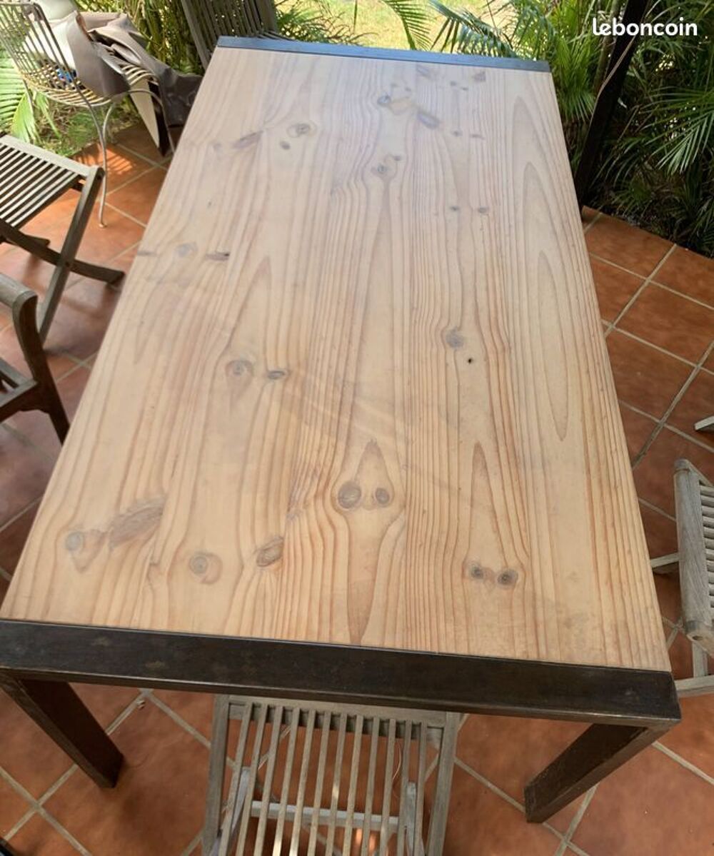 Table indus metal &amp; bois 8 &agrave; 10 pers. (2,14m x 1,07m) Meubles