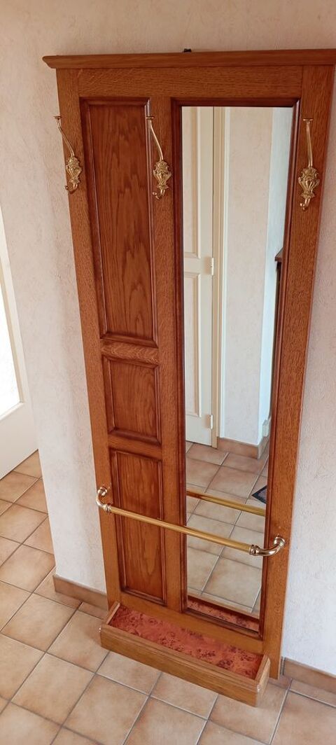 porte manteau 15 Mareuil-sur-Lay-Dissais (85)