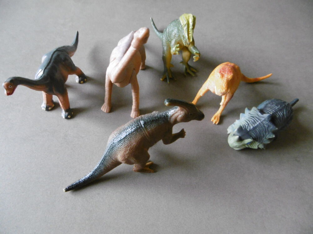 Lot de 30 dinosaures
Jeux / jouets