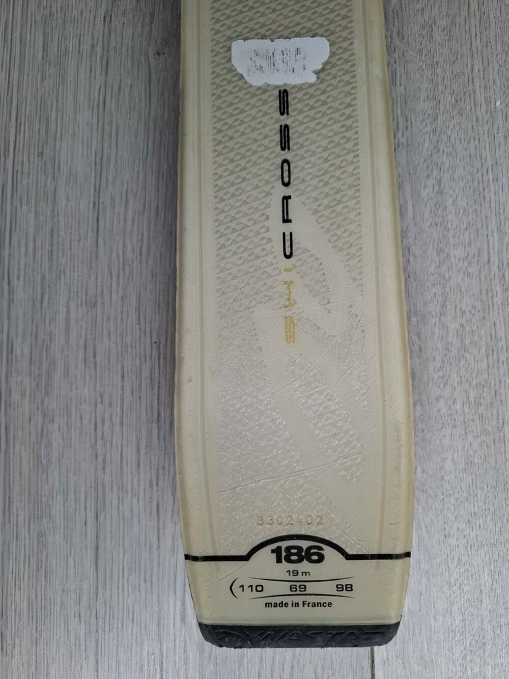Skis piste Dynastar avec fixations hommes &eacute;tat satisfaisant Sports