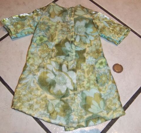 Ancienne robe de chambre poup�e 2 Colombier-Fontaine (25)