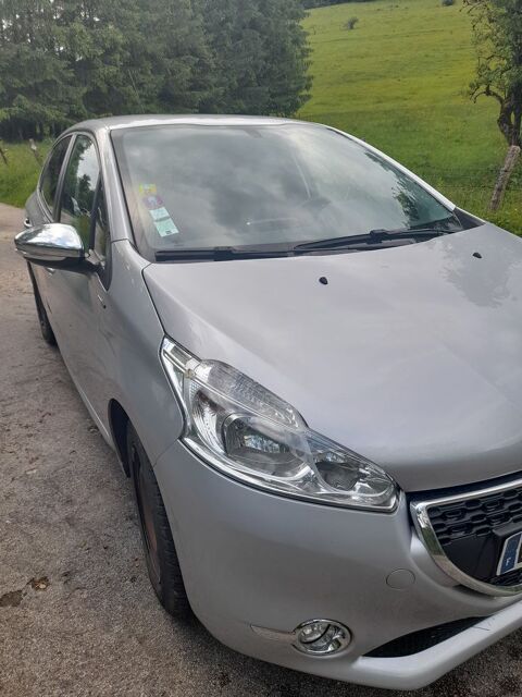 Peugeot 208 1.2 VTi 82ch BVM5 Style