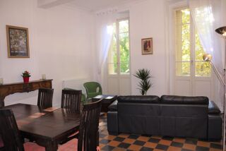  Appartement à louer 4 pièces 95 m²