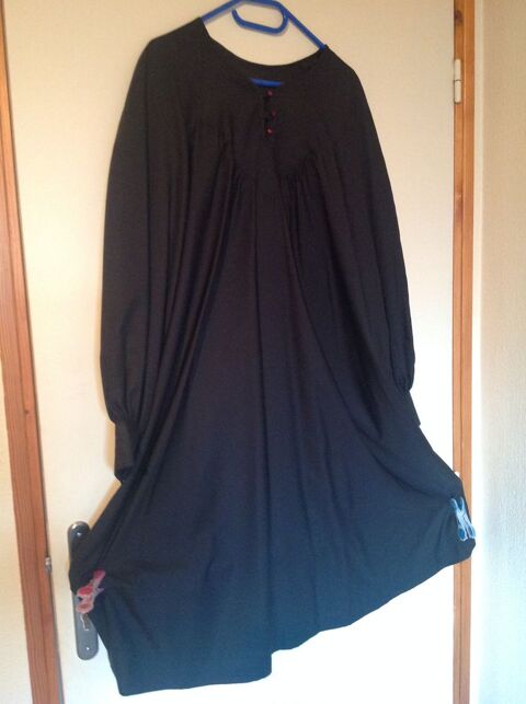 ROBE NOIR GRANDE TAILLE Envoi Possible
15 Trégunc (29)