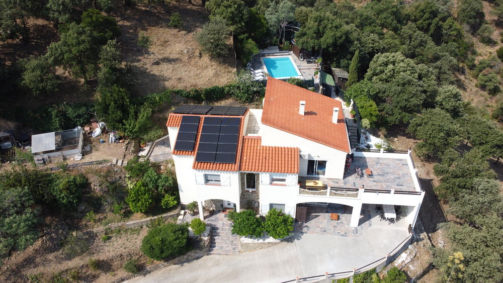 Vente Propriété/Château Prop. 4 hect. en 3 parcelles: 1villa+1 terrain viabil.+foret Le boulou