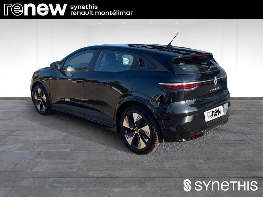 M&eacute;gane Megane E-Tech EV40 130ch standard charge Equilibre 2022 occasion 26200 Mont&eacute;limar