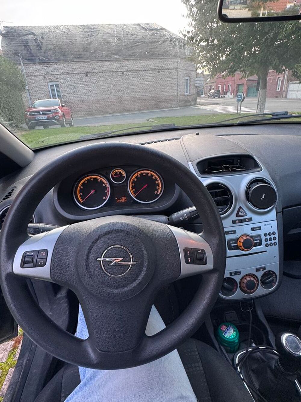 Corsa 1.2 - 85 ch Twinport Essentia 2011 occasion 59157 Fontaine-au-Pire