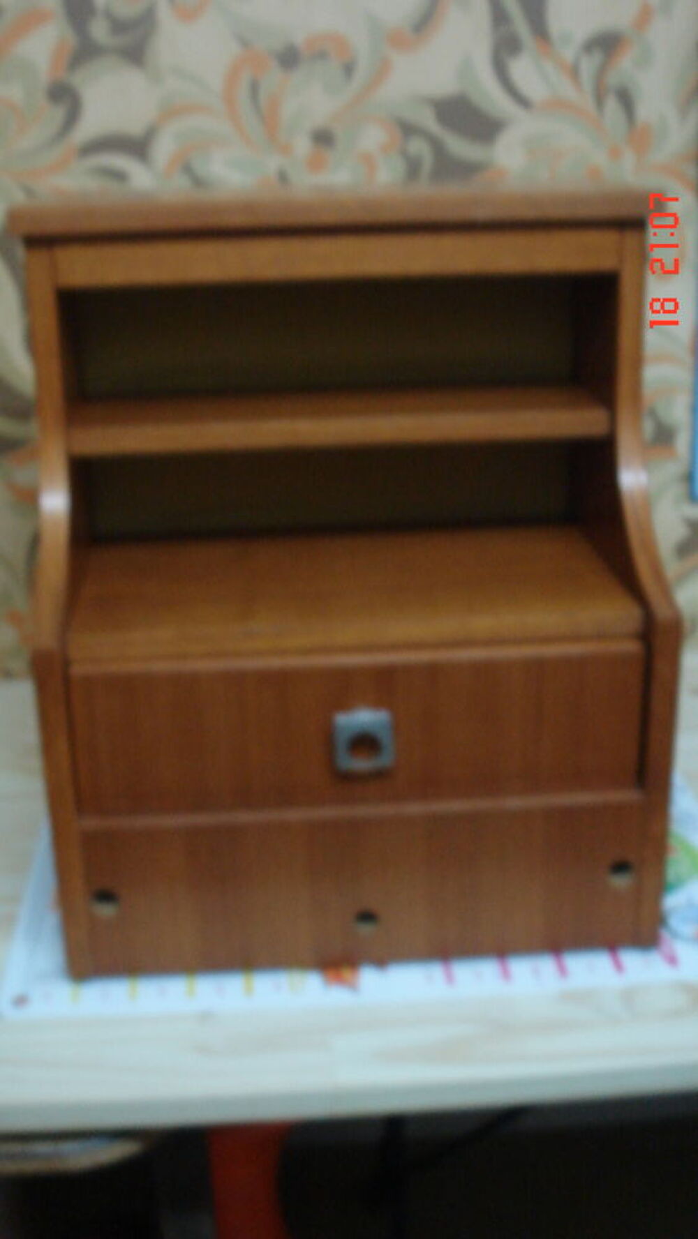 Petit meuble chambre ou salon Meubles