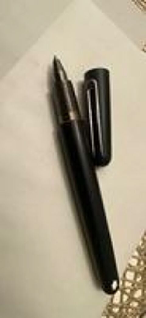   Stylo Montblanc M Marc Newson - dition spciale 