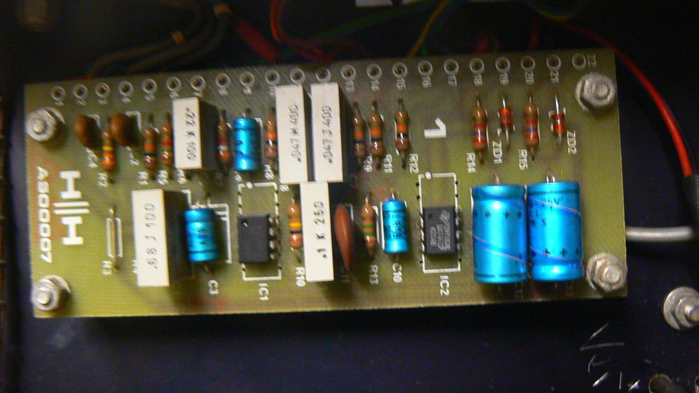 2 HH Monitors amplifi&eacute;s 100 Watt vintage Audio et hifi