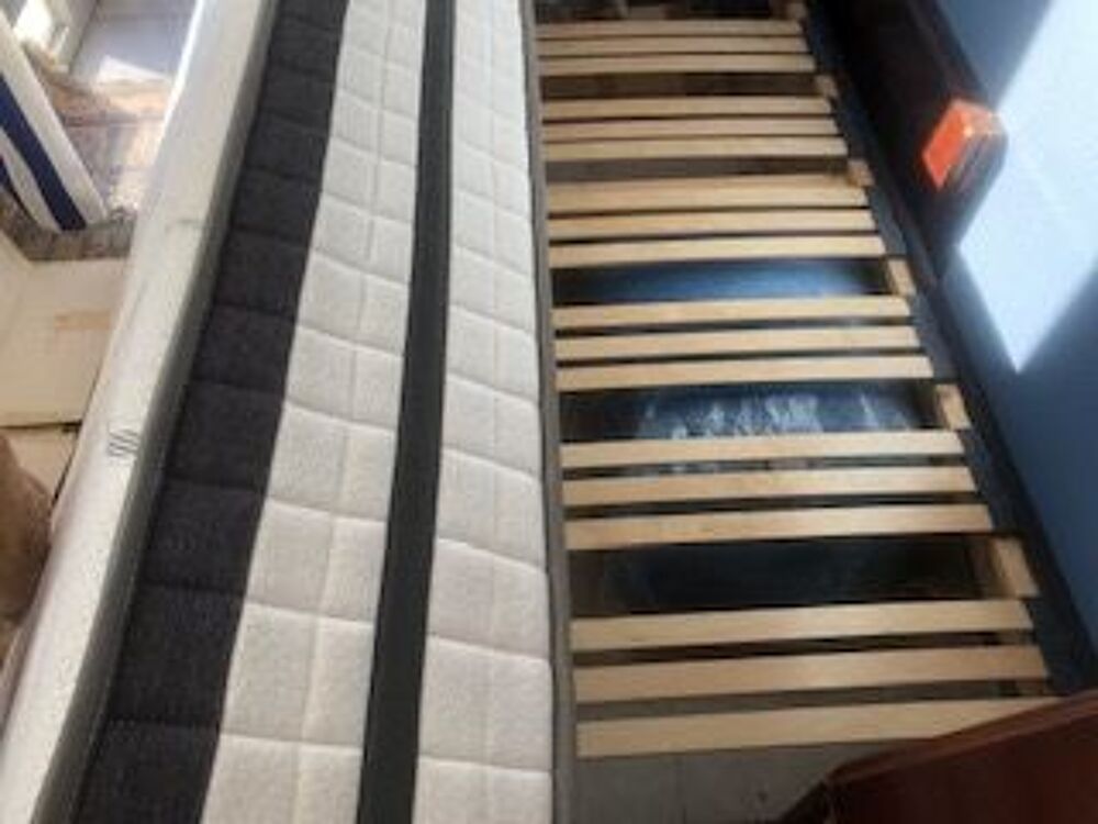 Ensemble Literie Matelas 5* CONCORDE - &agrave; M&eacute;moire de form Meubles