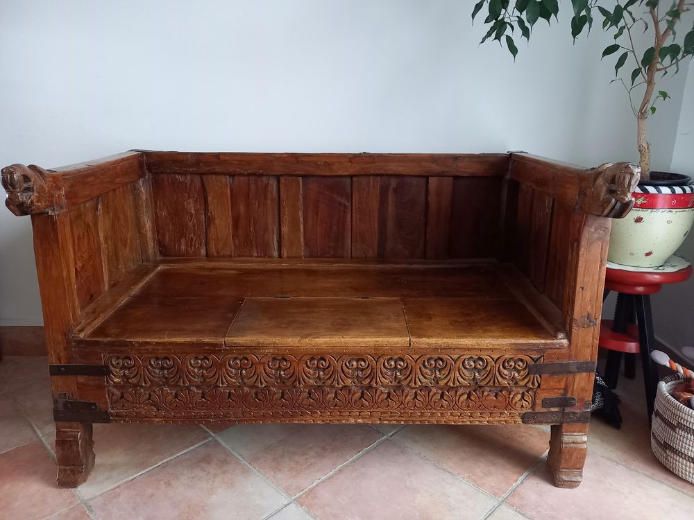 banquette/coffre ancienne Meubles