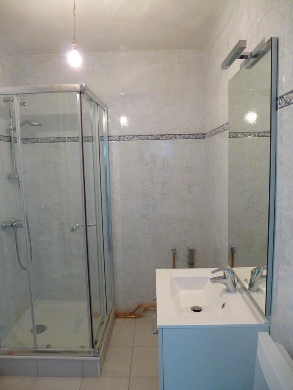 Location Appartement St-Martin-d' Hères 40 rue J.J. Rousseau F2 + cuisine Saint-martin-d'hères