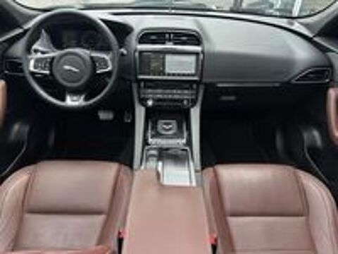 F-PACE F-Pace V6 3.0 D - 300 ch AWD BVA8 R-Sport 2017 occasion 59310 Auchy-lez-Orchies