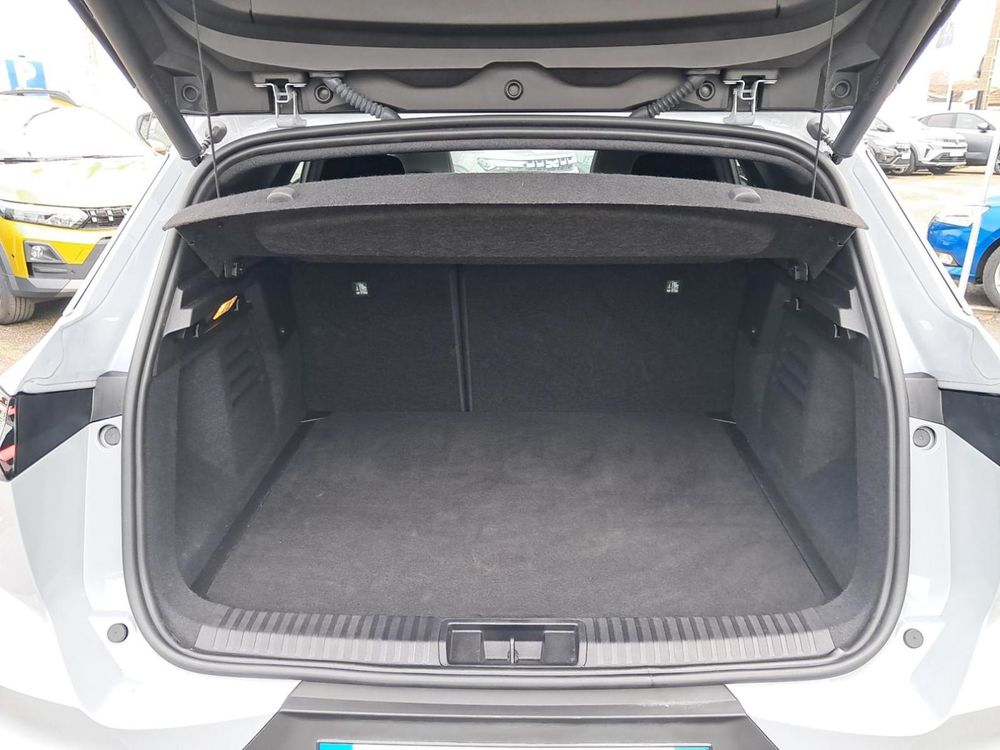 Symbioz E-Tech full hybrid 145 Esprit Alpine 2025 occasion 91700 Sainte-Genevi&egrave;ve-des-Bois