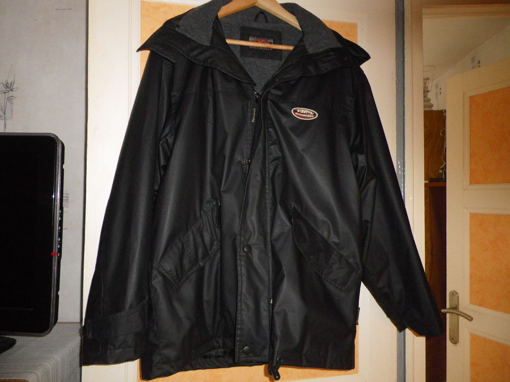 anorak cir&eacute; Vêtements
