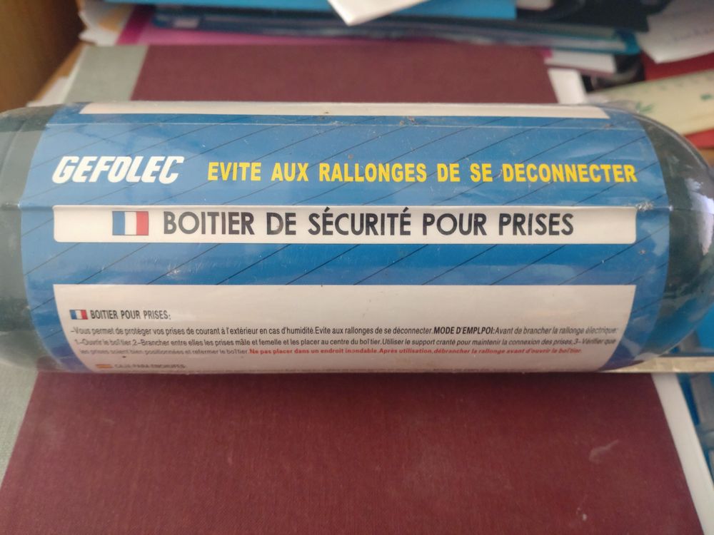 Bo&icirc;tier de protection &eacute;tanche pour prise &eacute;lectrique ext&eacute;rieu Bricolage