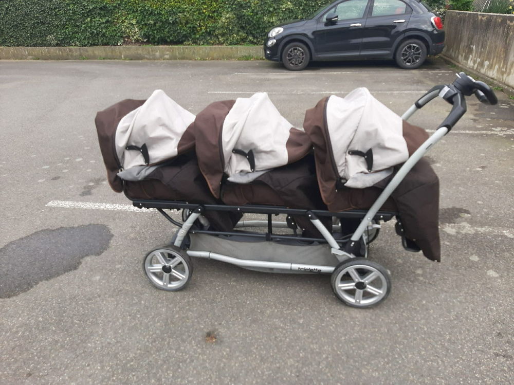 Poussette triple Peg Perego bon &eacute;tat Puériculture