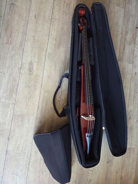 Violoncelle électrique Yamaha Silent SCV210 Sainte-Foy-lès-Lyon (69)