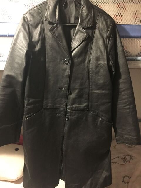 veste en cuire veritable Saint-Louis (68)