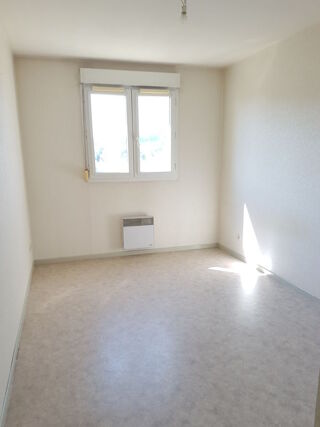  Appartement à louer 2 pièces 50 m² Laxou