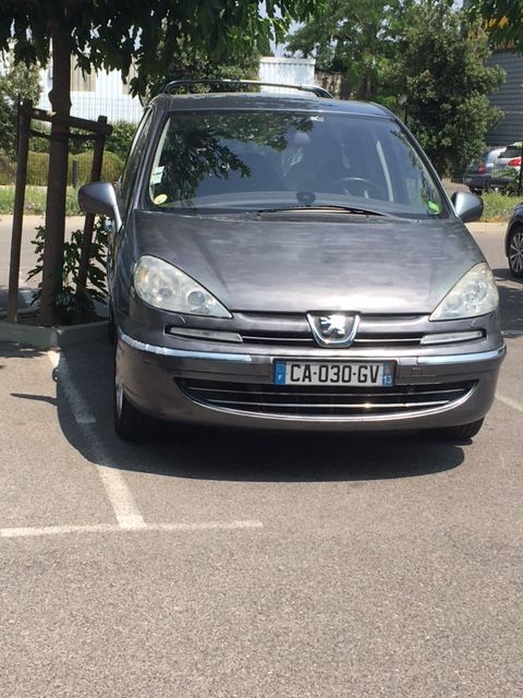 Peugeot 807 2.0 HDi 136ch FAP Allure 2012 occasion Cabri&egrave;s 13480