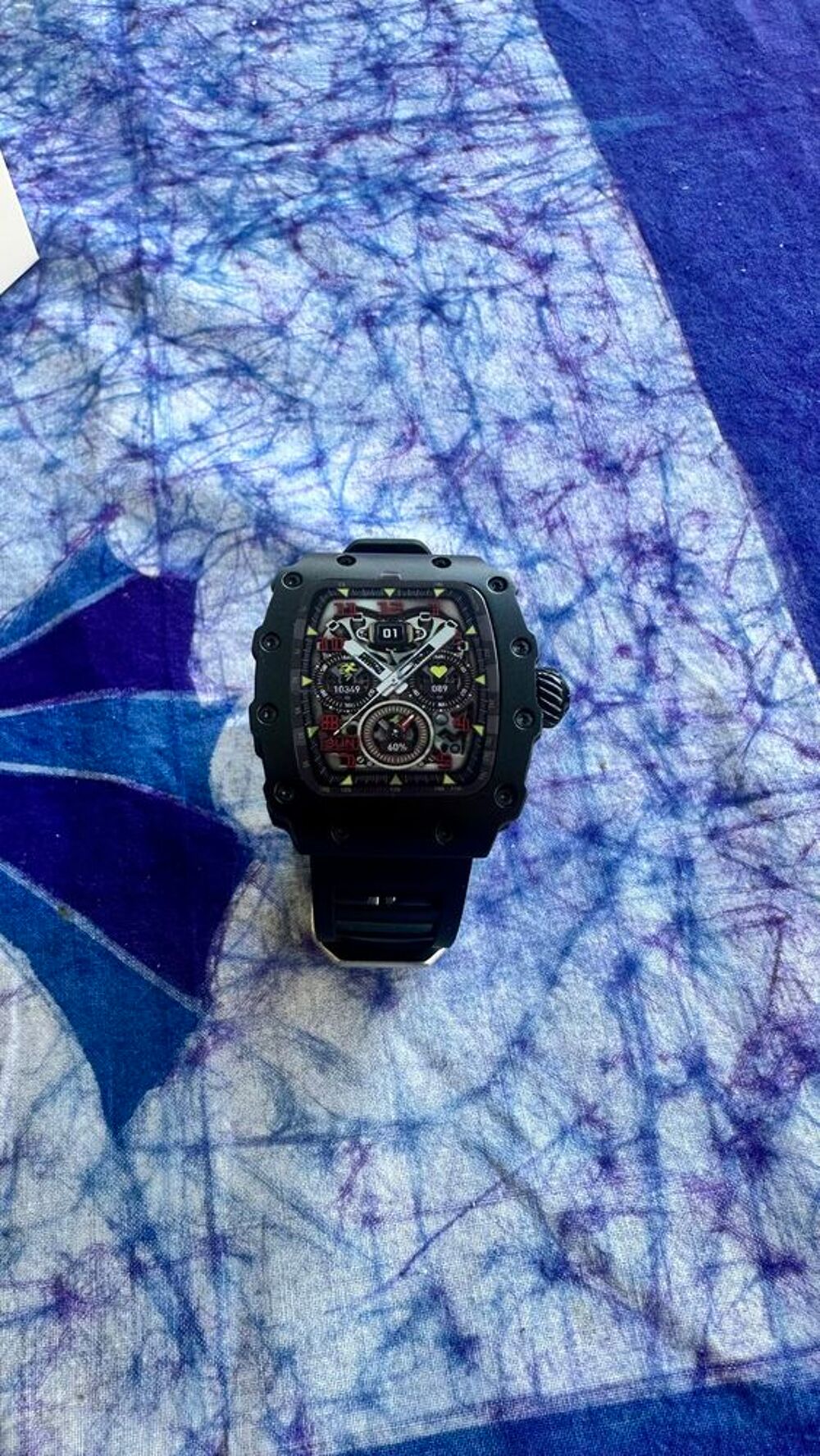 Montre connect&eacute;e Bijoux et montres