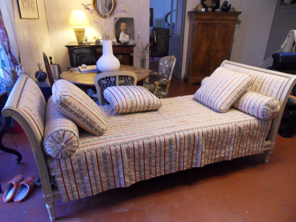 lit de repos Meubles