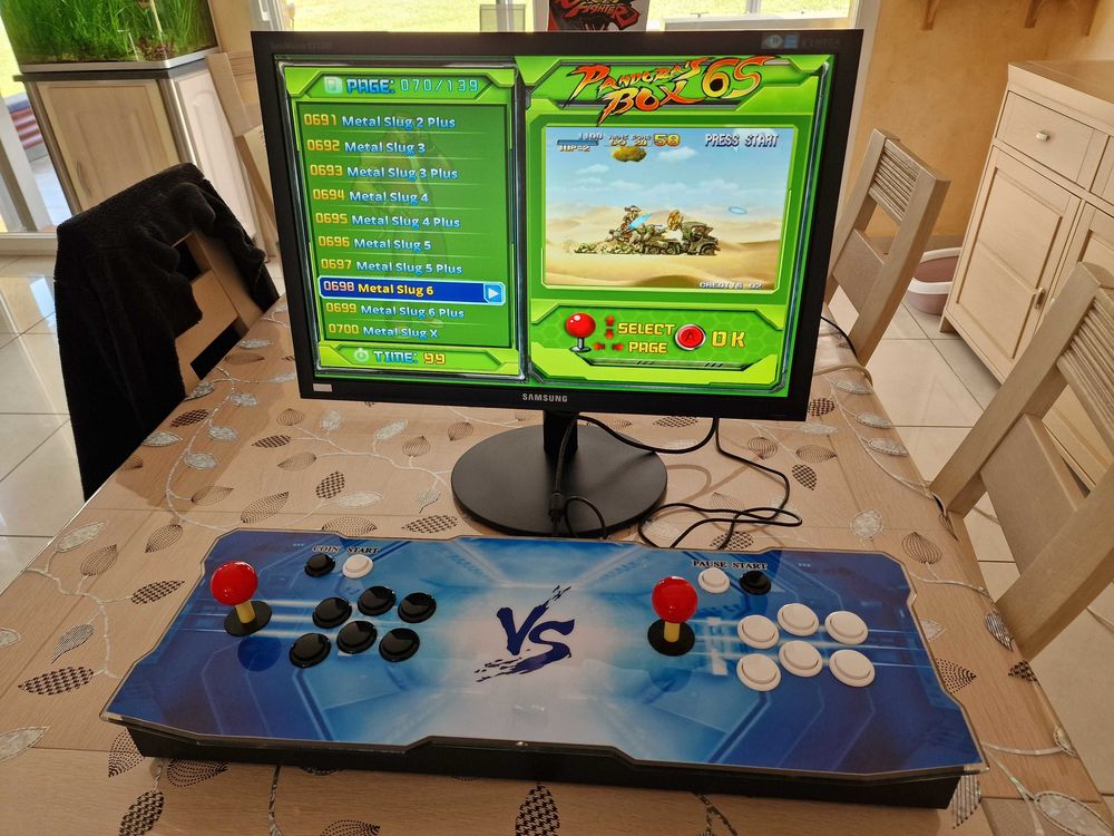 console borne arcade pandora box 6 complet avec &eacute;cran 24&quot; Consoles et jeux vidos