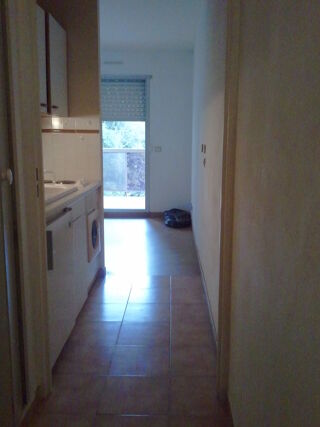  Appartement à louer 1 pièce 28 m²